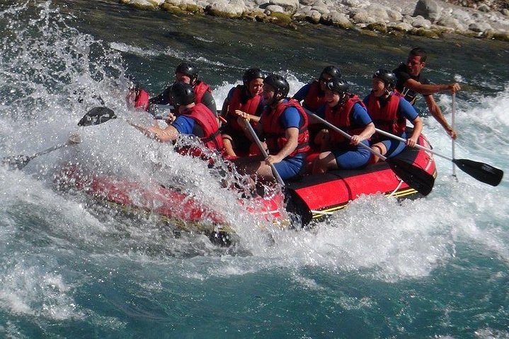 Orchha - All inclusive Betwa River Rafting with Natures Walk