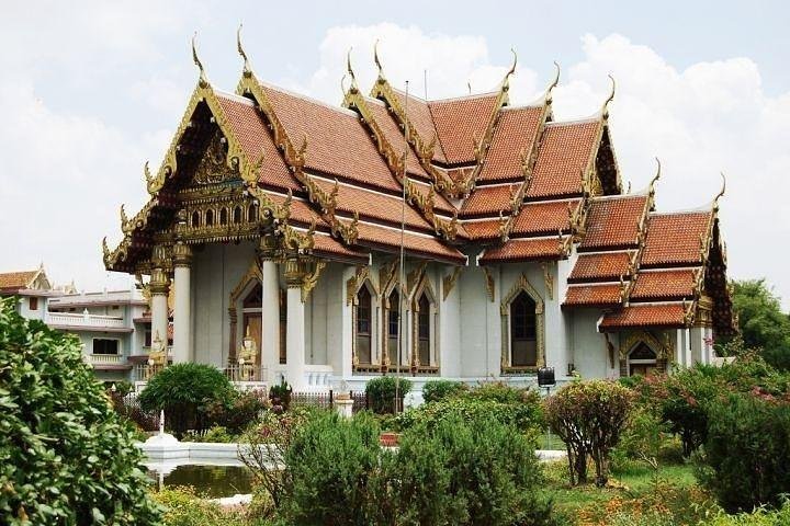 8 Day Buddha trail Tour- Bodhgaya, Rajgir,Nalanda, Kushinagar, Vaishali, Lumbini