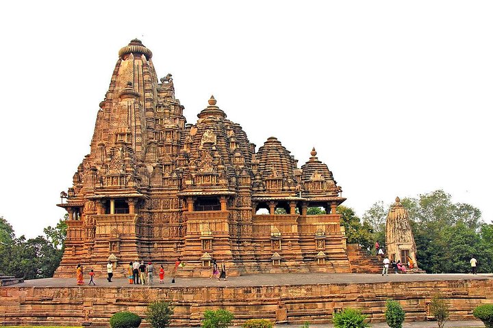 Private Day Tour to Khajuraho from Orchha