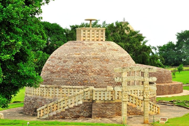 Private Full-Day Tour of Sanchi and Udayagiri from Bhopal