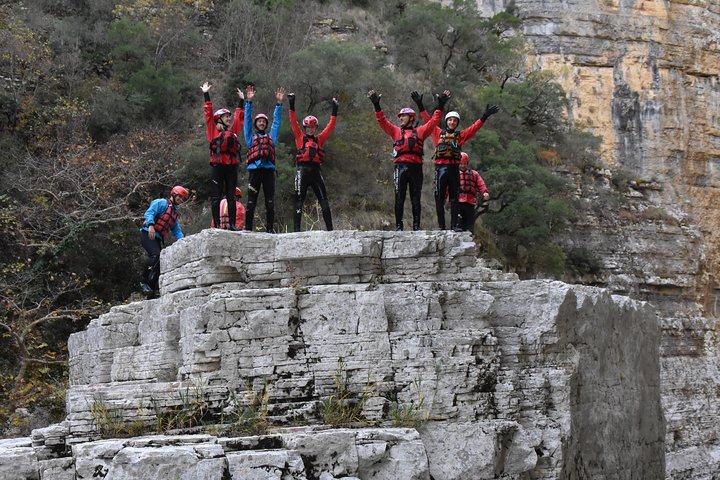 Osumi Canyons Exploration with Equipment