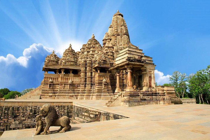 Private Tour of Kamasutra Temples in Khajuraho