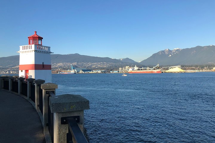Whistler Sightseeing Tour from Vancouver: See Horseshoe Bay and Shannon Falls