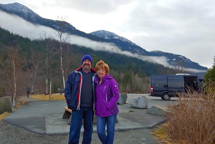 Whistler Sightseeing Tour from Vancouver: See Horseshoe Bay and Shannon Falls