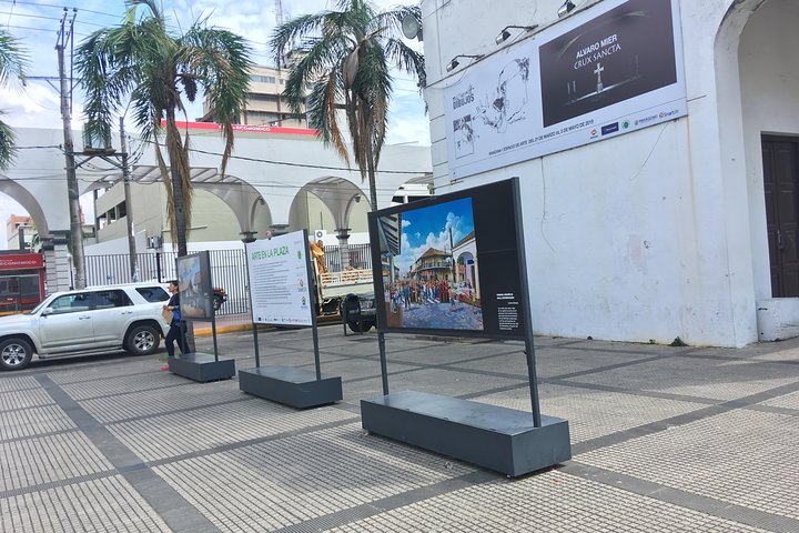 WALKING TOUR - A journey through the history of Santa Cruz