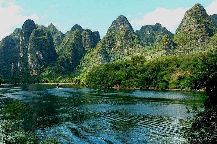 Nature and Li River Private Day Tour