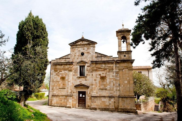 Montepulciano: Cinta Senese Farm Tour, Food Tasting & wine