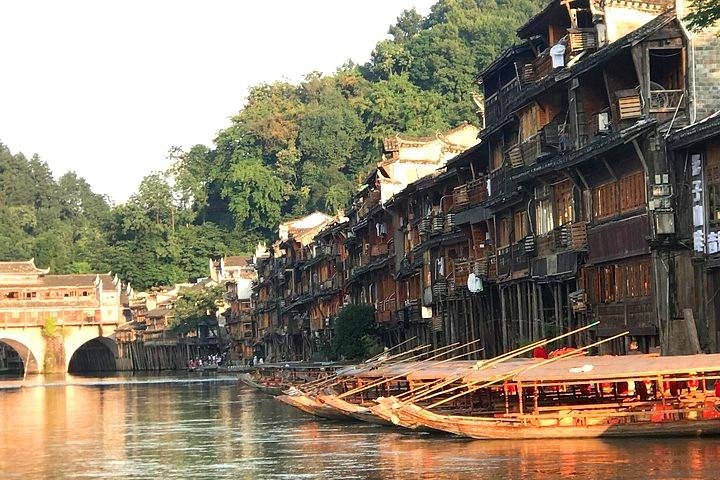 6 Days Western Hunan In-depth Tour-Nature&Culture Experience(5-star hotel)
