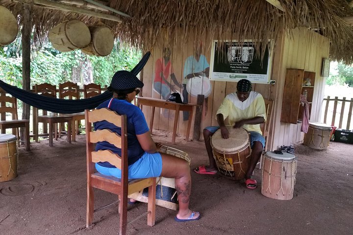 Half-day Garifuna drumming, dancing and cultural meal experience