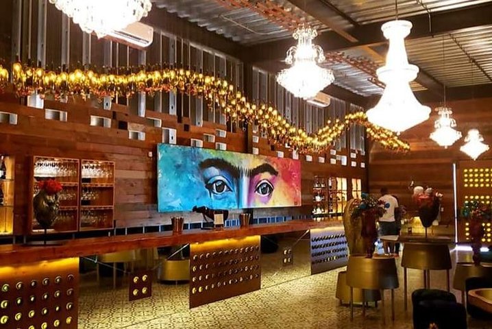 PRIVATE WINETASTING TOUR (Transportation,custom schedule)