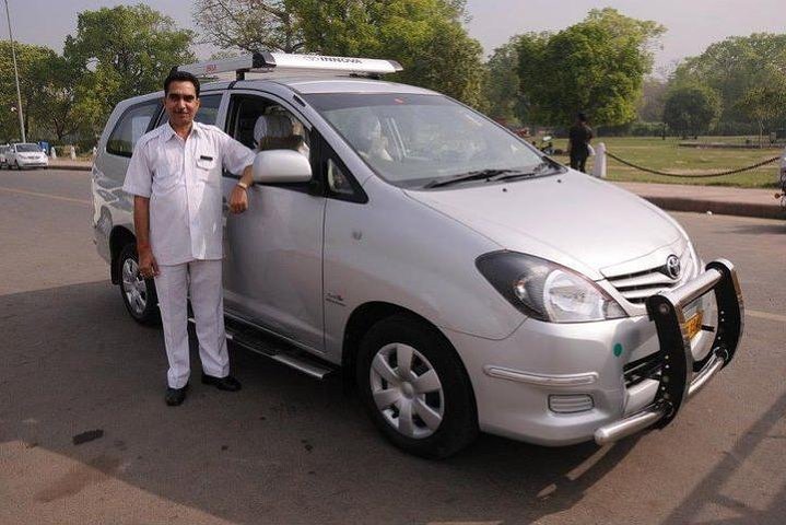 Private Custom Tour: Gwalior Half-Day Sightseeing with Guide