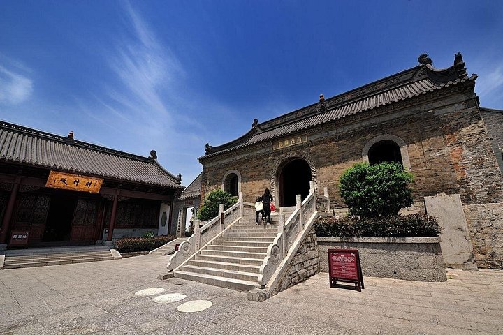Qingdao Discover Tour to the Mount Laoshan and Tasting Famous Local Beer