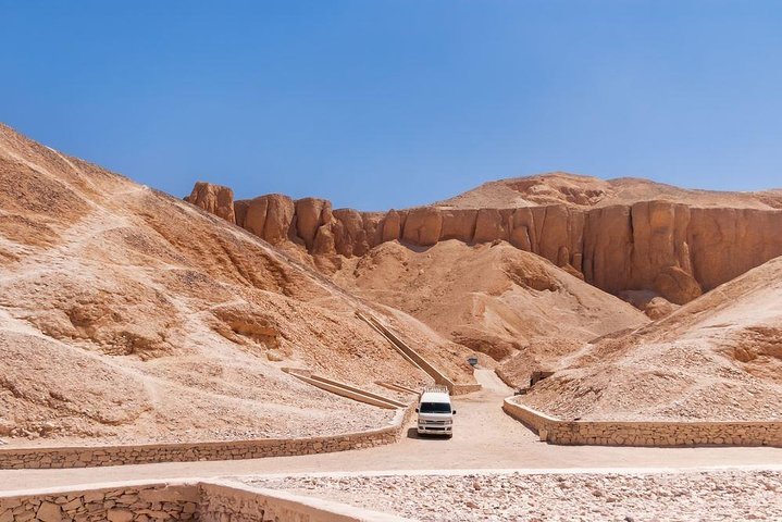 Private Full Day Tour: Valley of the Kings,Hatshepsut temple&more