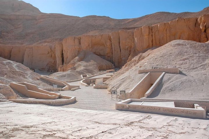 Private Full Day Tour: Valley of the Kings,Hatshepsut temple&more