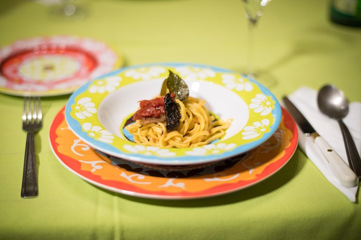Ravioli, Pasta and Tiramisu Class at a Local's Home in Perugia