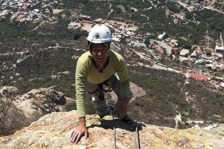 Multi-pitch or Single Pitch Climbing at Peña de Bernal