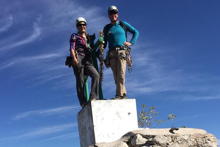Multi-pitch or Single Pitch Climbing at Peña de Bernal