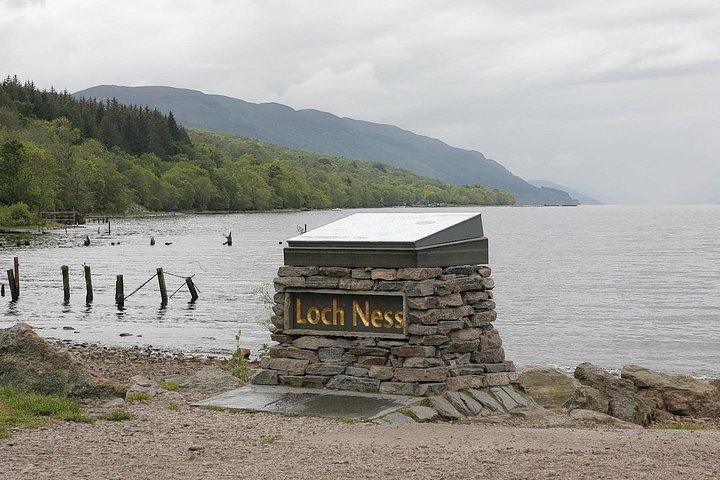INVERGORDON PORT Tour of Culloden, Cairns & Cawdor Castle