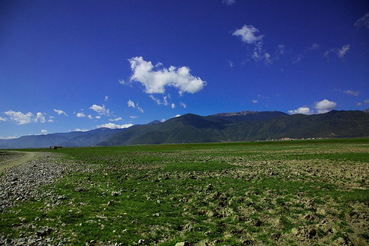 Two Days Shangri-la Highlights Tours
