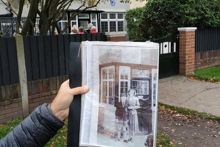 Private 3-Hour Guided Beatles Classic Tour of Liverpool