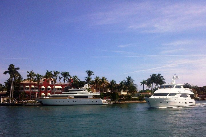 Venice of America Tour | Millionaire's Row | Complimentary Drinks