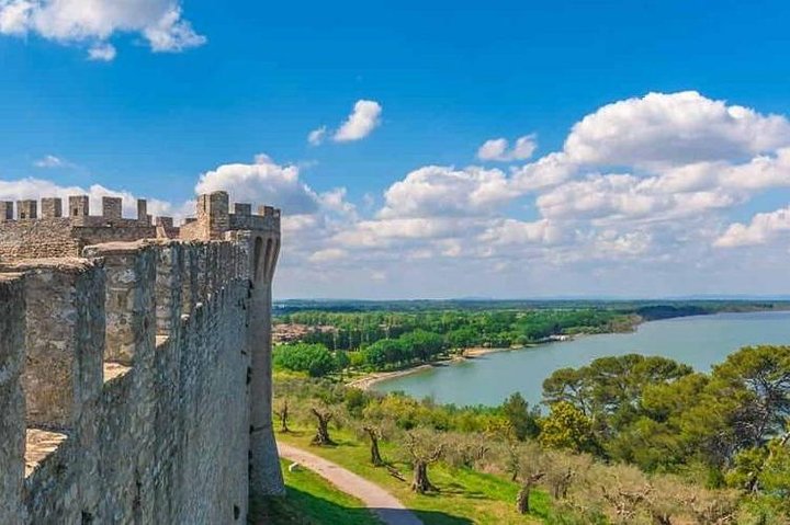 Romantic Vespa Tour and Wine Tasting