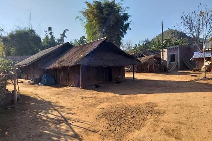 Hiking 2 days 1 night ,The pakheo trek