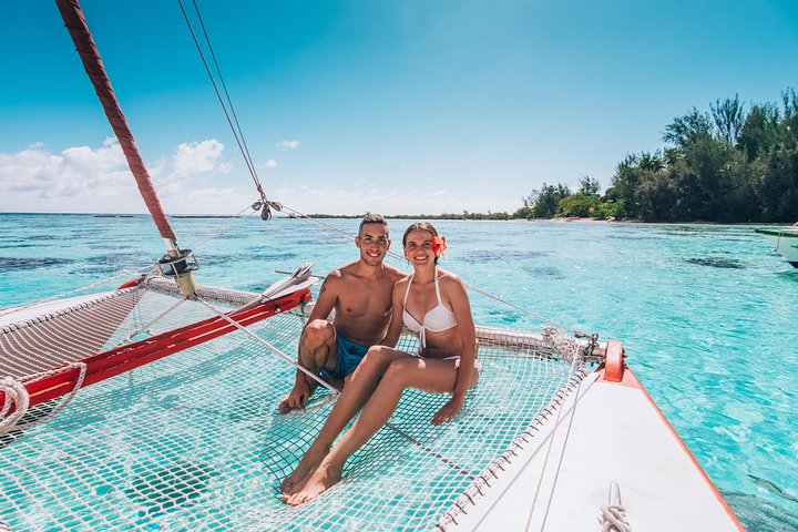 Half Day Tour : Moorea Snorkeling & Sailing on a Catamaran named Taboo