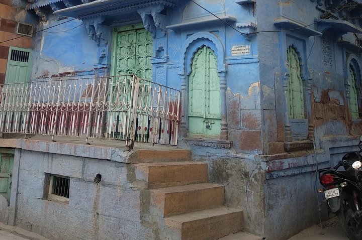 walk to bluecity heritage tour