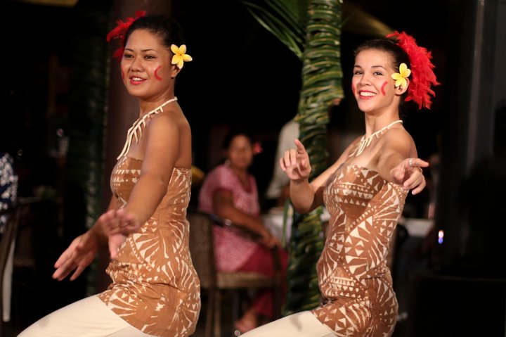 Island Show Fiafia Night @ Le Manumea Hotel
