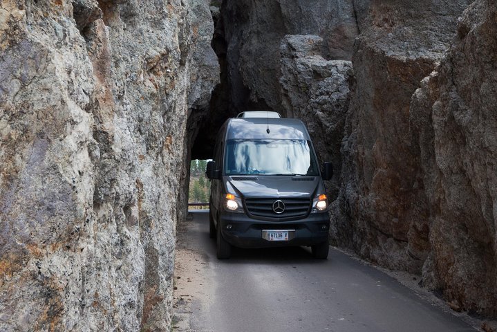 PREMIER PRIVATE Tour: Mt Rushmore, CrazyHorse & Custer State Park
