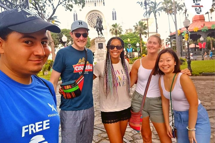 Guayaquil Private Experience - City Tour for Seniors