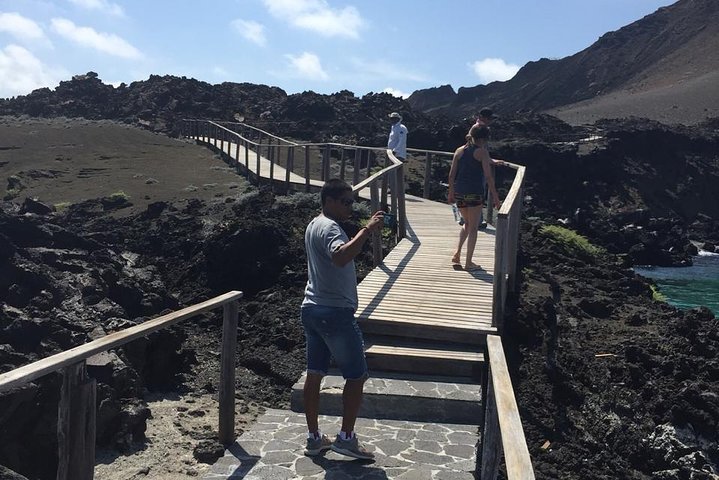 Tour to Bartolome Island + Bahia Sulivan