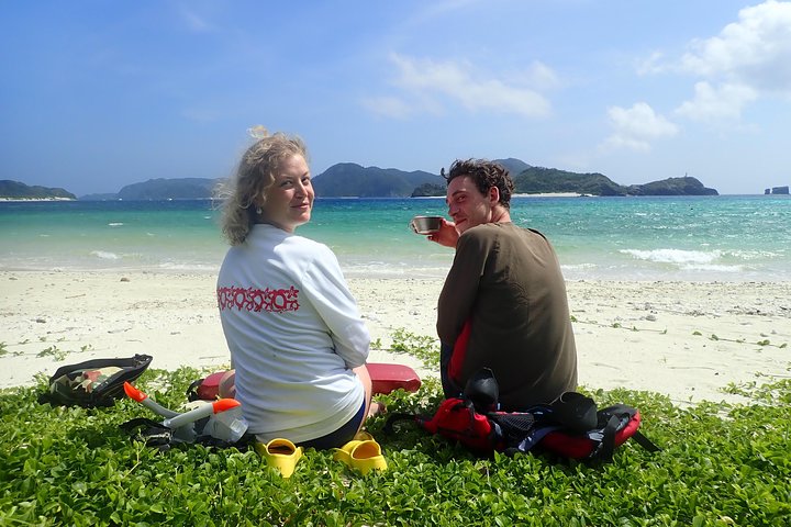 1day kayak tour in Kerama Islands and Zamami Island