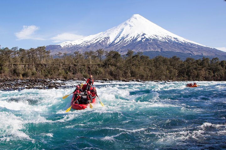 Rafting rio Petrohue