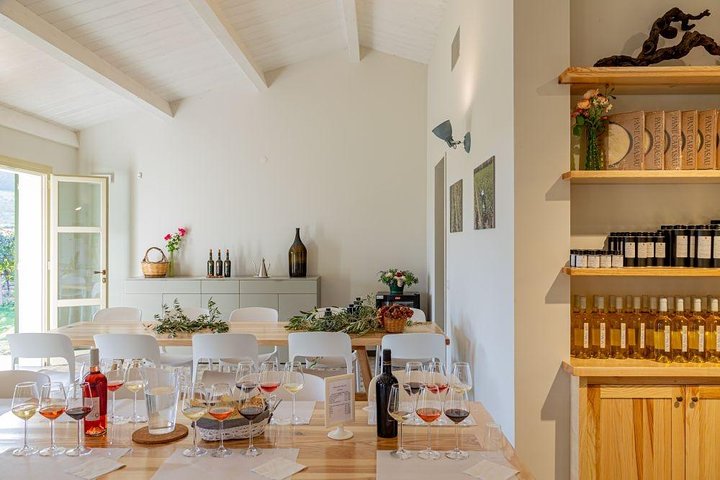 Guided Wine and Olive oil tasting