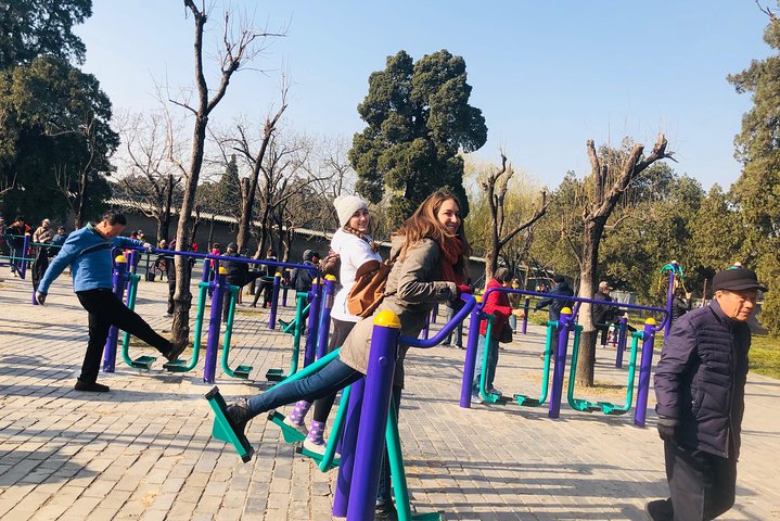 4-Hour Private Beijing Tour of Temple of Heaven and 798 Art Zone