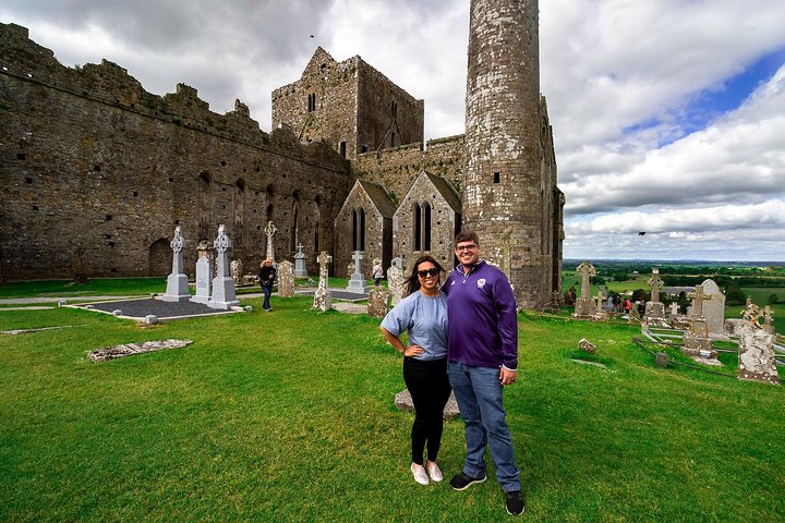 Dublin to Rock of Cashel Cork City and Blarney Castle Guided Tour