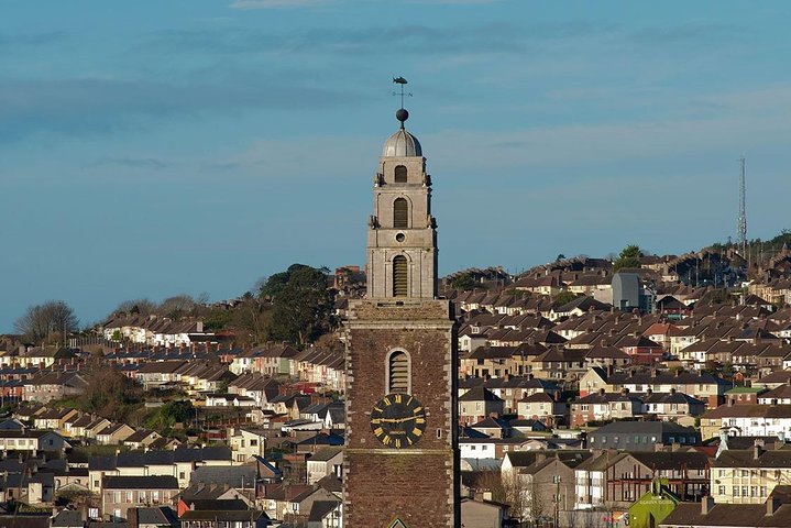 Dublin to Rock of Cashel Cork City and Blarney Castle Guided Tour