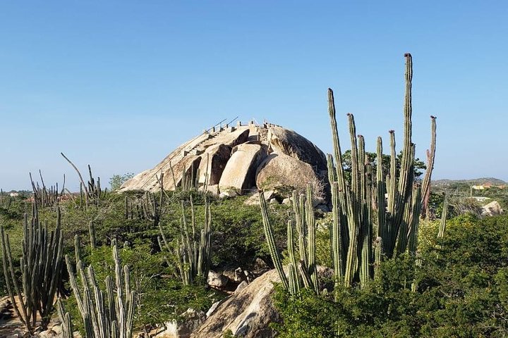 Full-Day Aruba History and Must-See Landmarks Tour