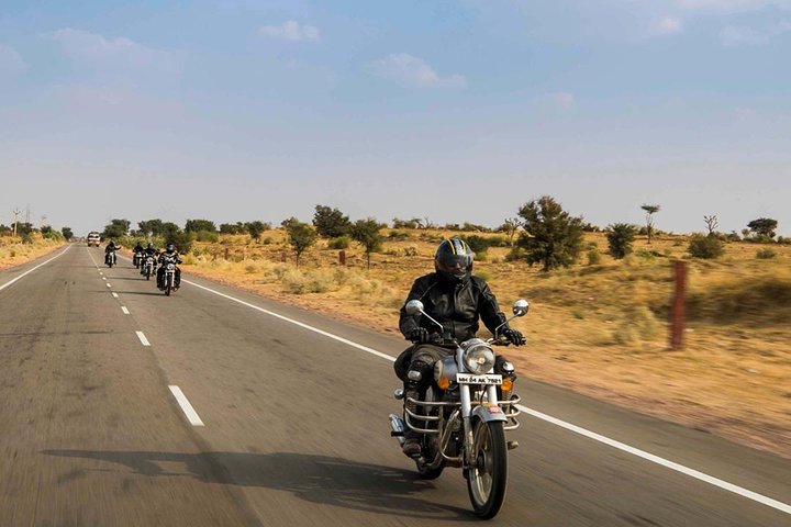 Self ride Bike Rental for Single or Multiple days
