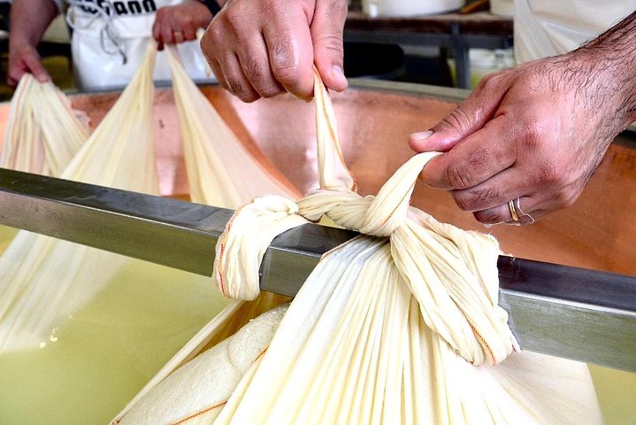 Half Day Private Parmigiano Reggiano and Parma Ham Experience
