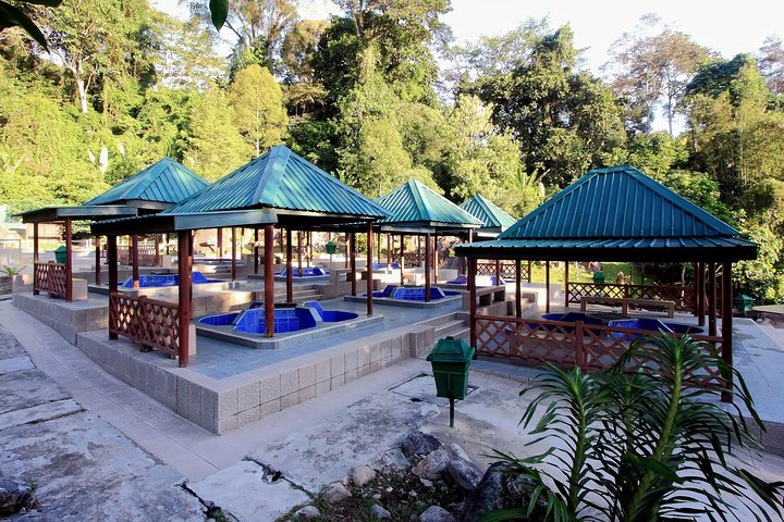 Full-Day Kinabalu Park and Poring Hot Spring Day Trip