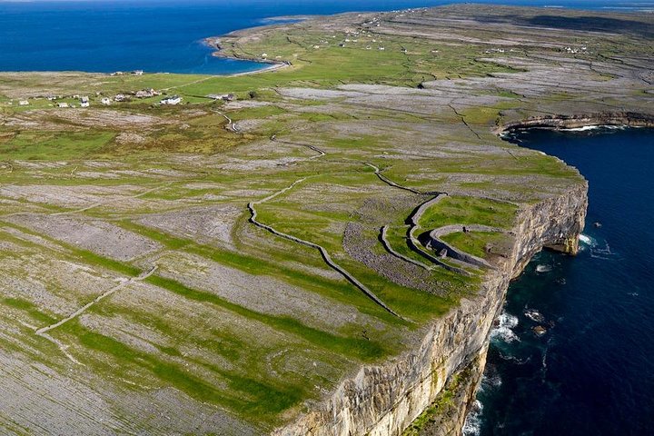 Cycling Inishmore Island. Aran Islands. Self-guided. Full day.