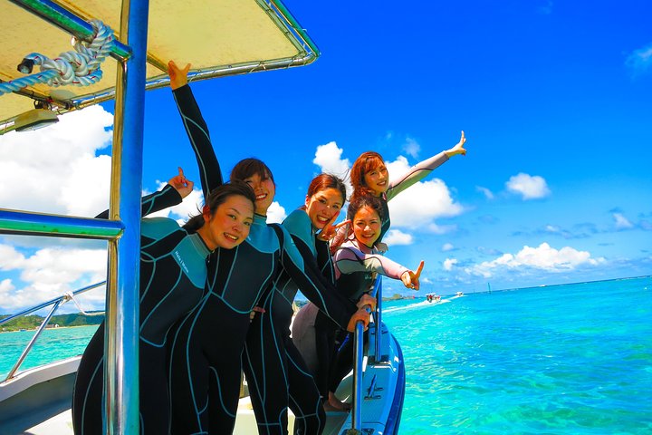 [Okinawa Blue Cave] Snorkeling with Private Guide+ Free Photos