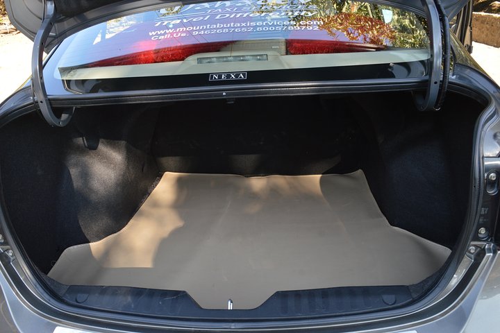 Private A/c Mount Abu Fullday Local Sight Seeing (4 Seat A/c Sedan)