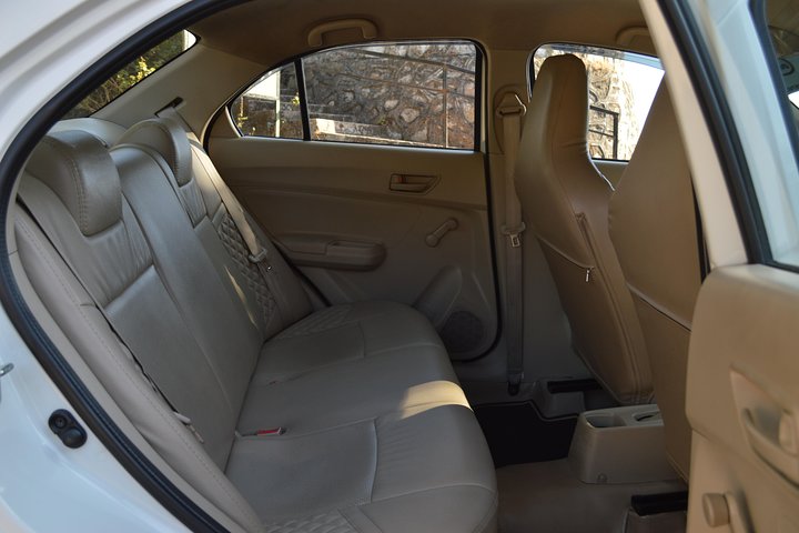 Private A/c Mount Abu Fullday Local Sight Seeing (4 Seat A/c Sedan)