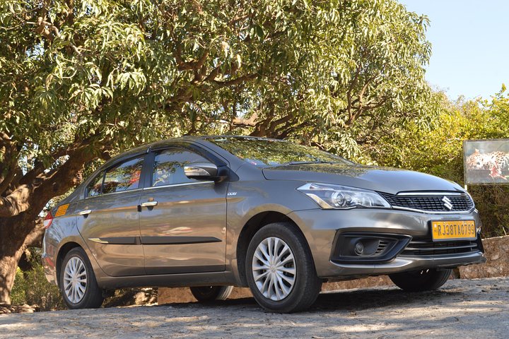 Private A/c Mount Abu Fullday Local Sight Seeing (4 Seat A/c Sedan)