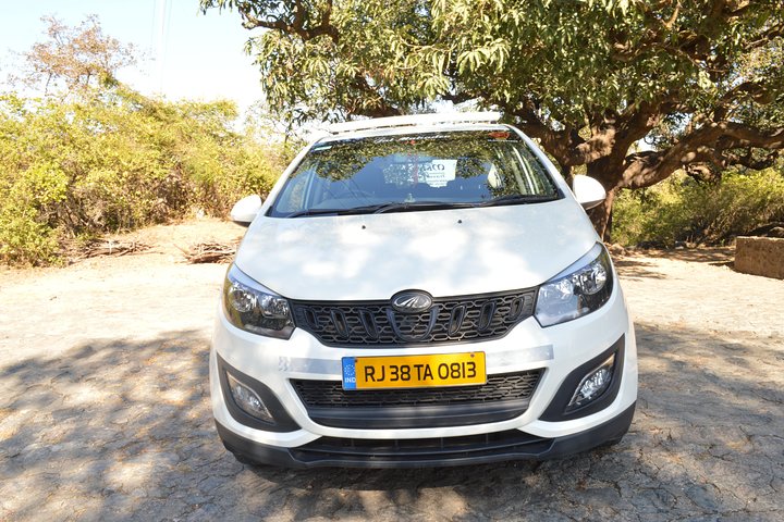 Private A/c Transfer Mount Abu To Abu Road (6 Seat A/c Suv)