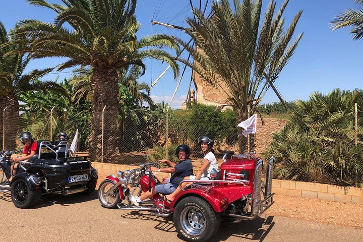 Luxury Rewaco Trike "The Fun In The Sun Tour" - (3 hours, Min of 2 Passengers)